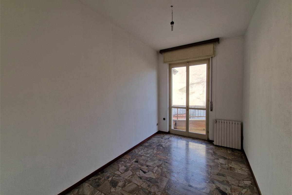 Quadrilocale con box e sottotetto