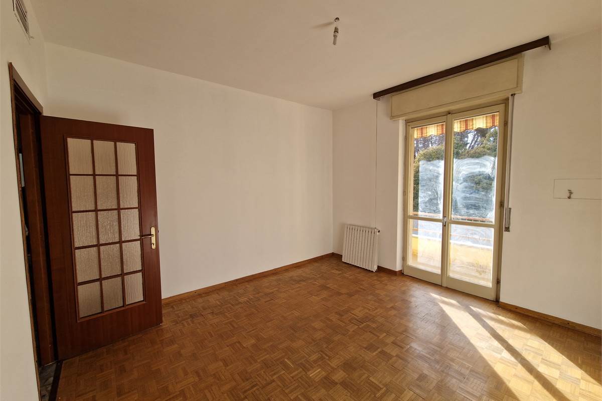 Quadrilocale con box e sottotetto