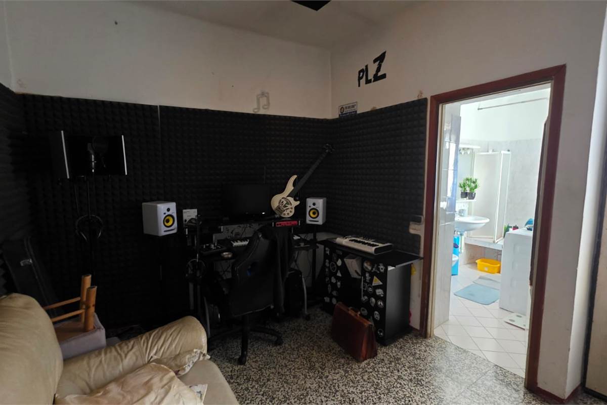 Appartamento su due livelli a Castelmarte