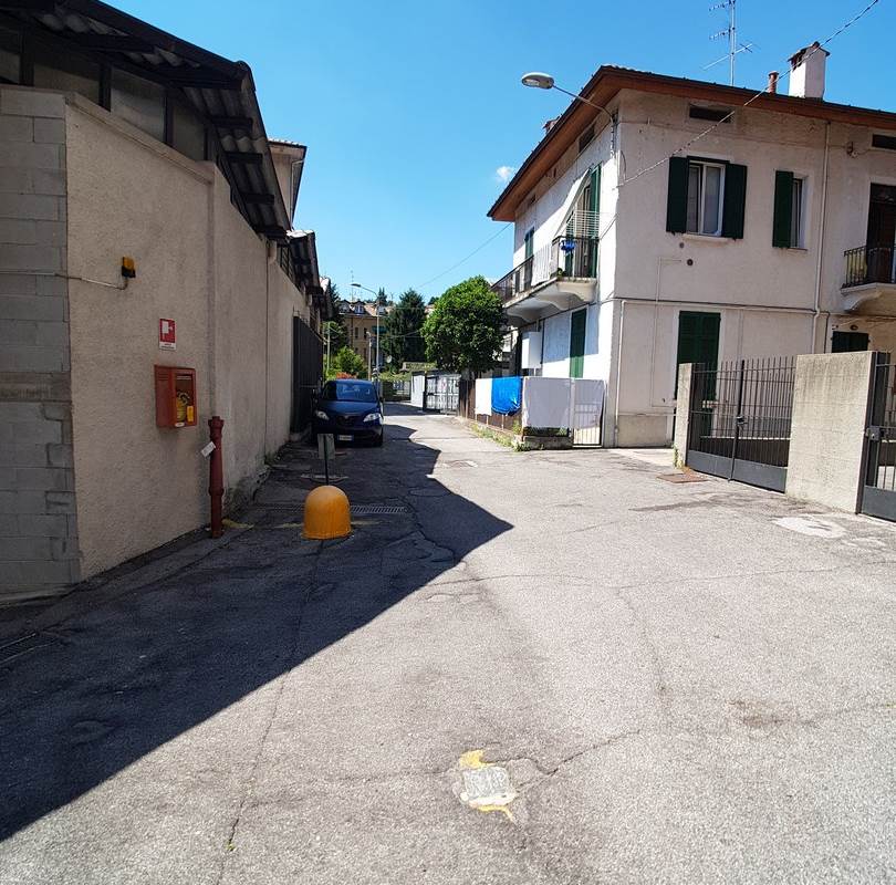 Bilocale arredato a Como Monte Olimpino