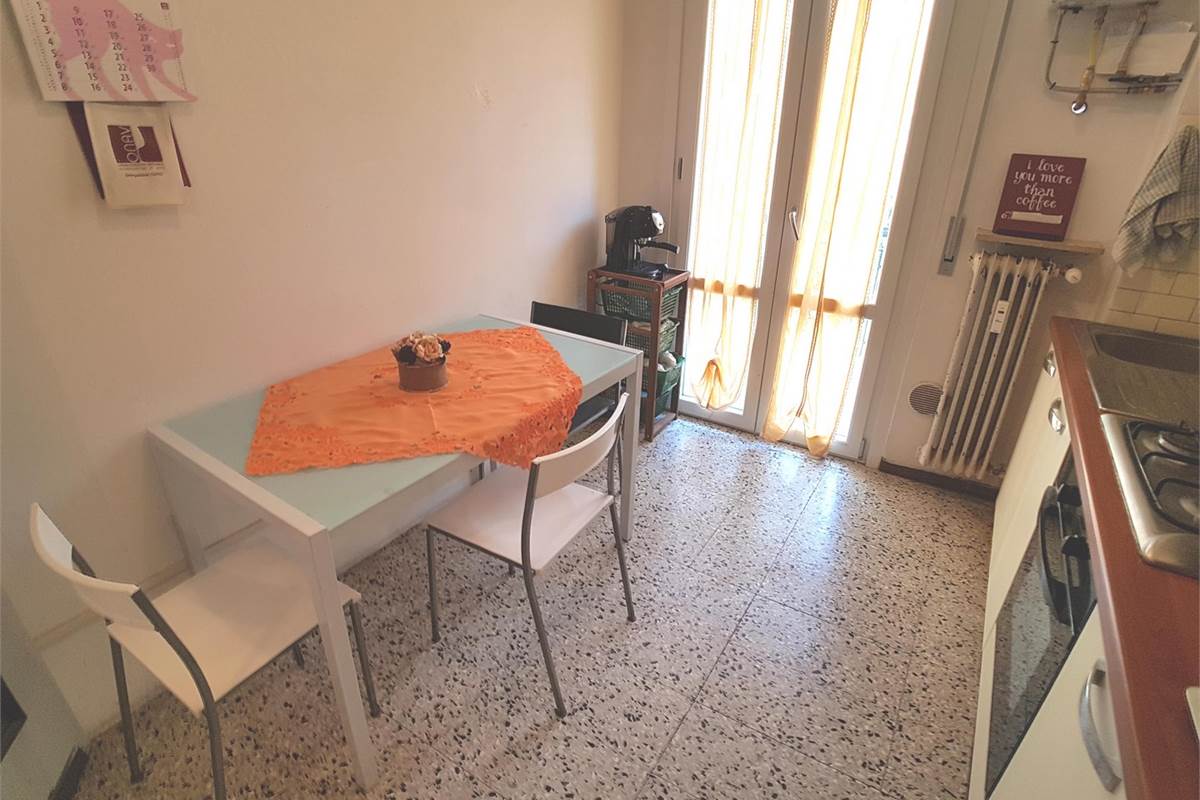 Bilocale arredato a Como Monte Olimpino