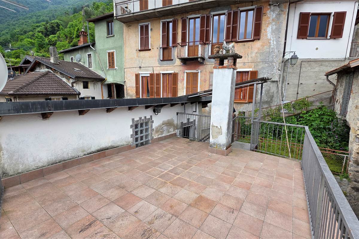 Porzione di Casa a Brienno con vista mozzafiato!
