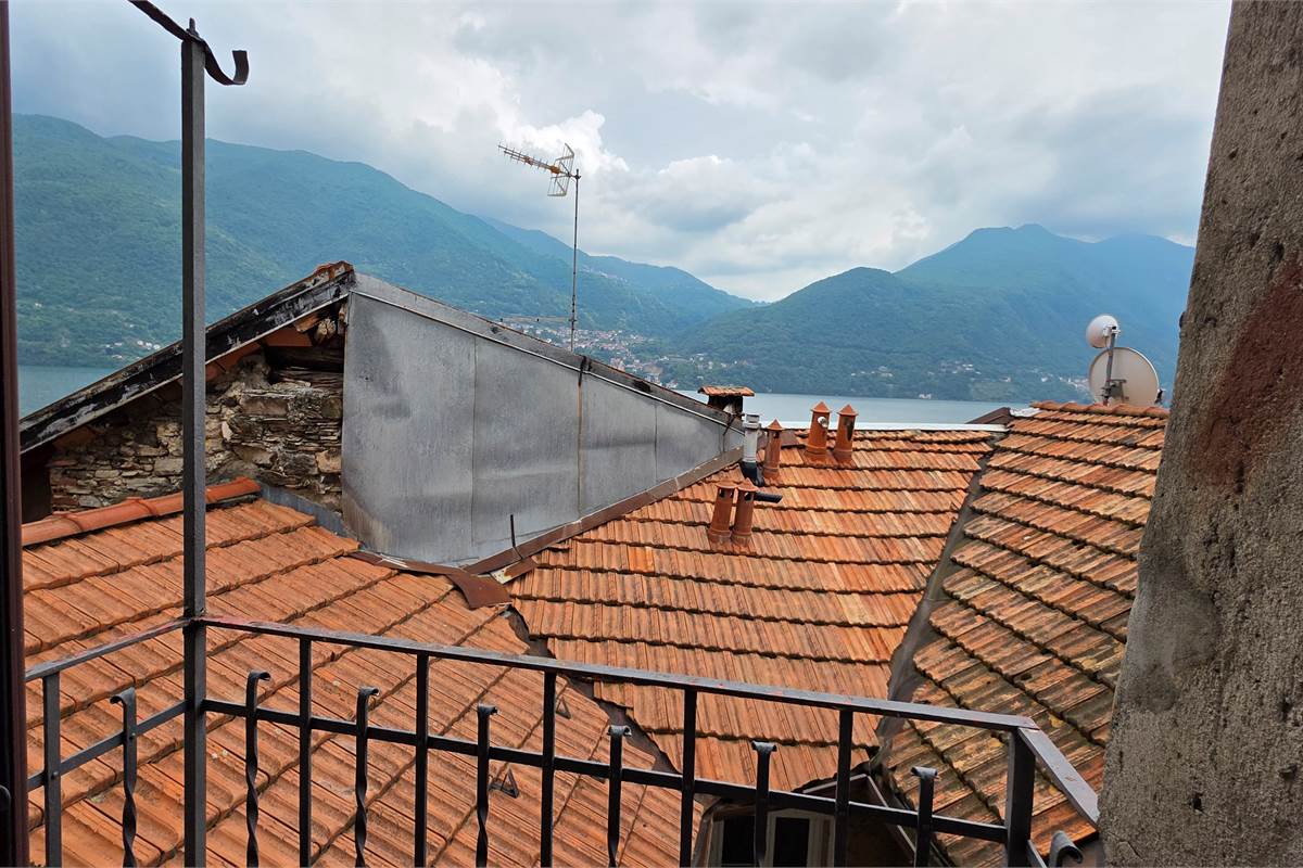 Porzione di Casa a Brienno con vista mozzafiato!