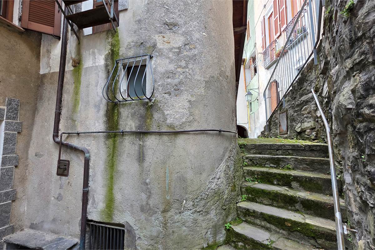 Porzione di Casa a Brienno con vista mozzafiato!