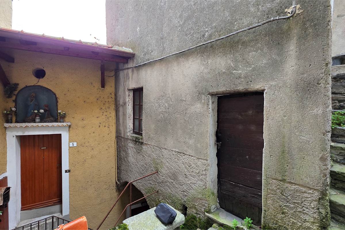Porzione di Casa a Brienno con vista mozzafiato!