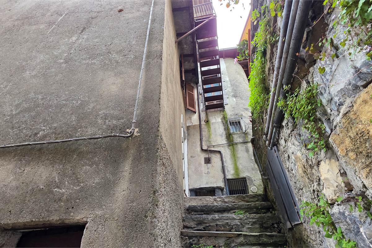 Porzione di Casa a Brienno con vista mozzafiato!