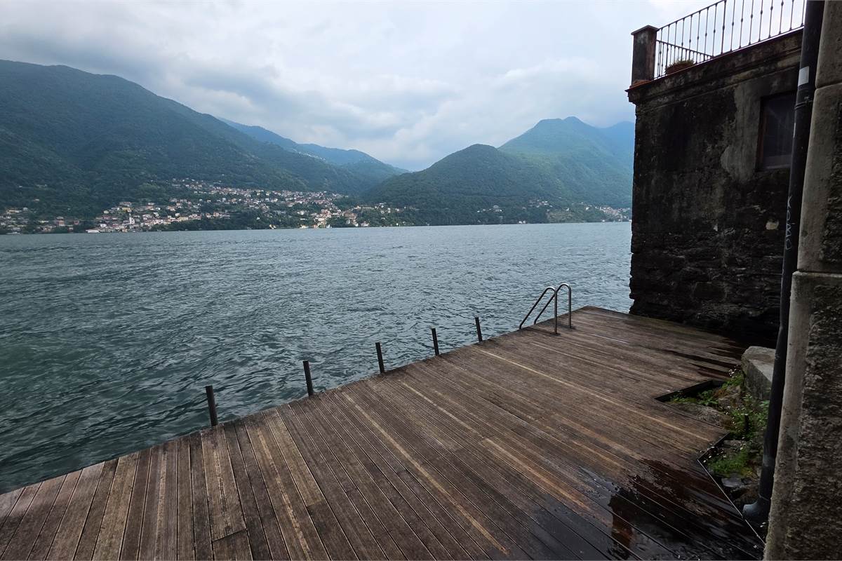 Porzione di Casa a Brienno con vista mozzafiato!