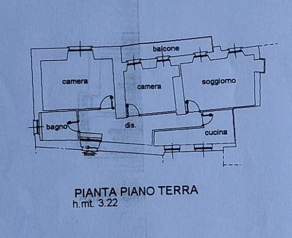 Trilocale con cantina a Moltrasio