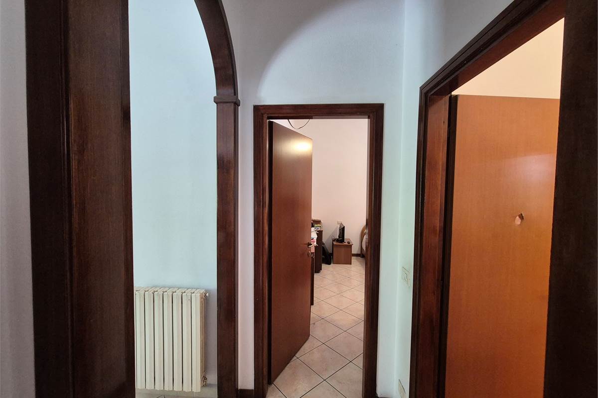Villa singola con due appartamenti Cesano Maderno