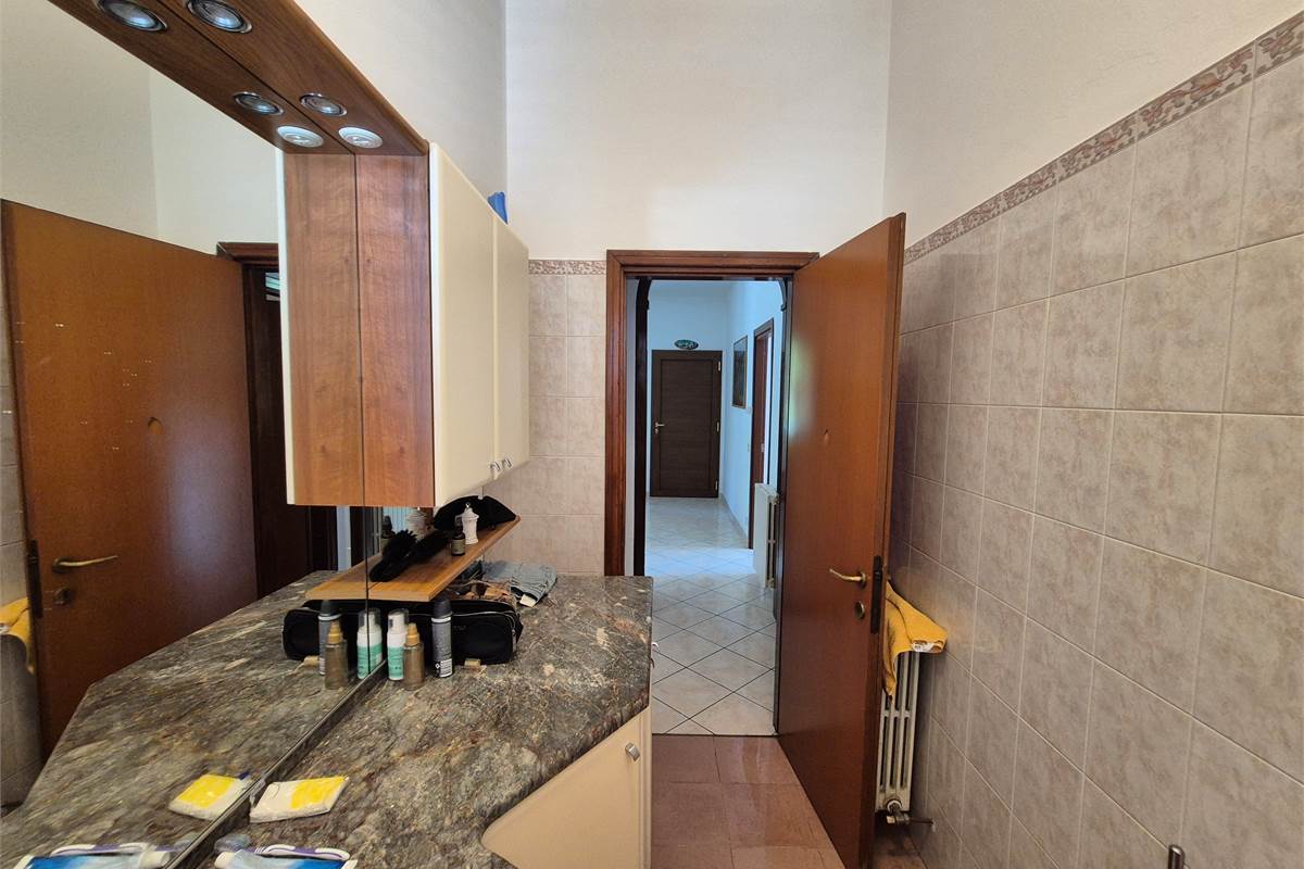 Villa singola con due appartamenti Cesano Maderno
