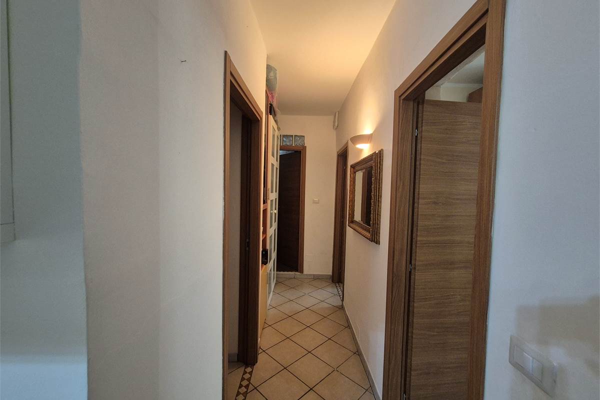 Villa singola con due appartamenti Cesano Maderno