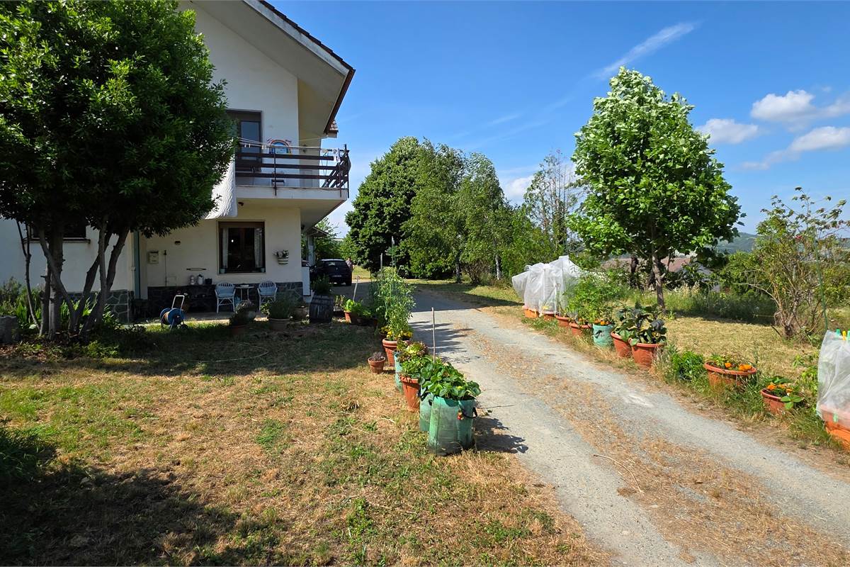 Spettacolare proprietà in vendita a Melazzo