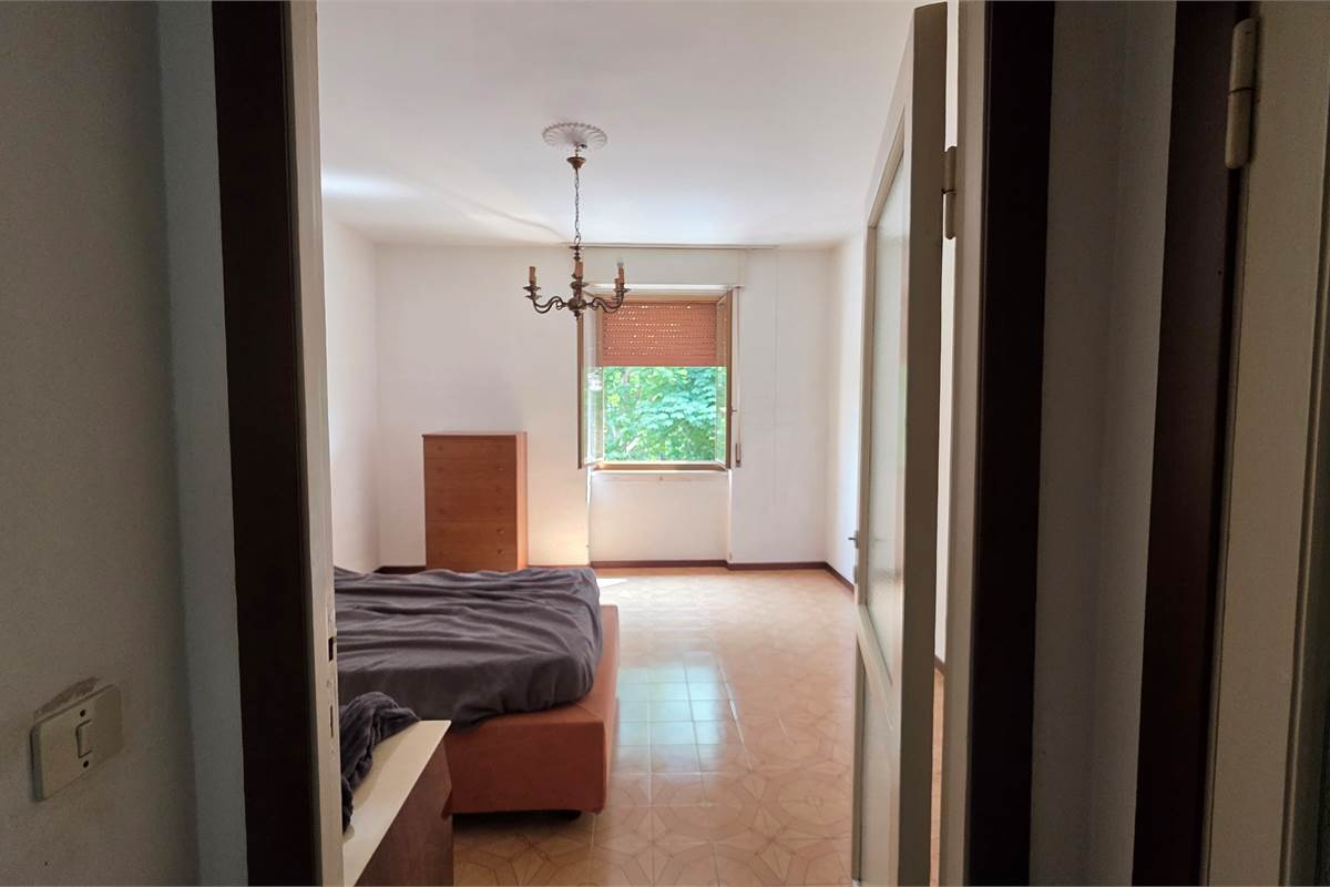 Ampio trilocale con BOX a Busto Arsizio