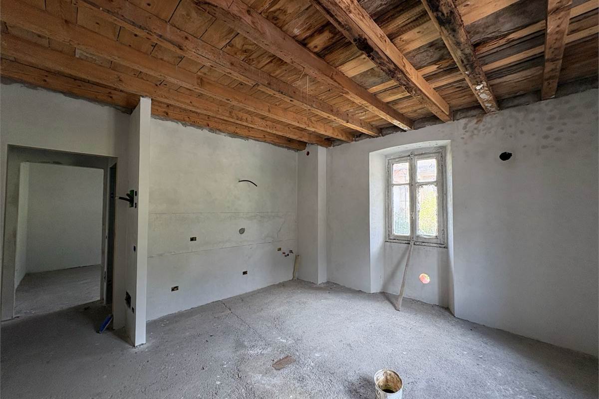 Villa Singola a Lasnigo 