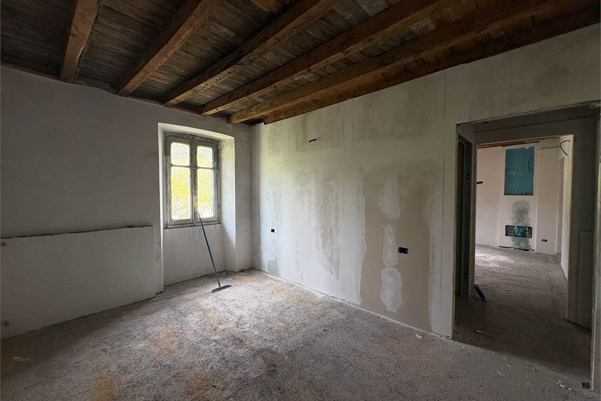 Villa Singola a Lasnigo 