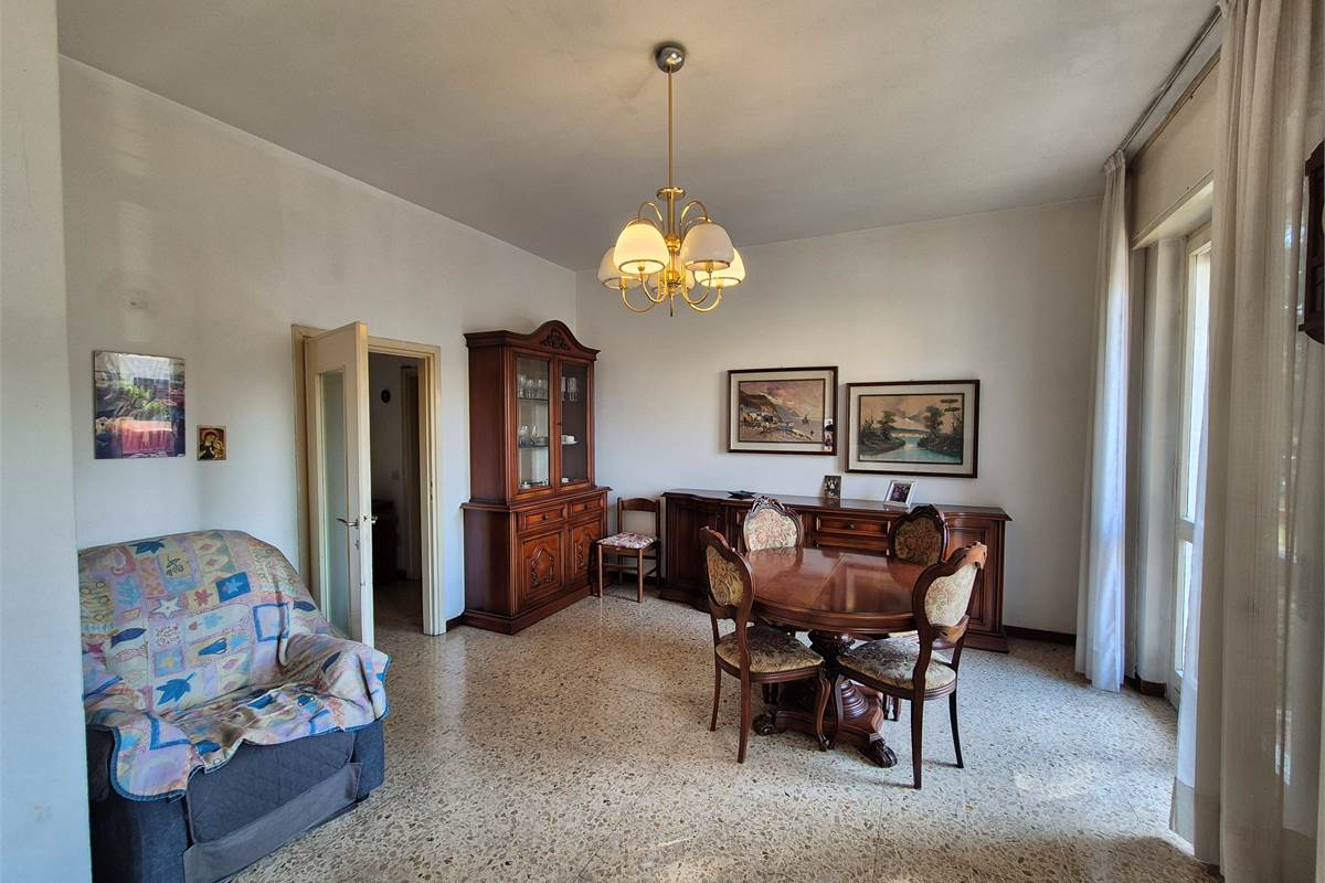 Trilocale con cantina a Nerviano