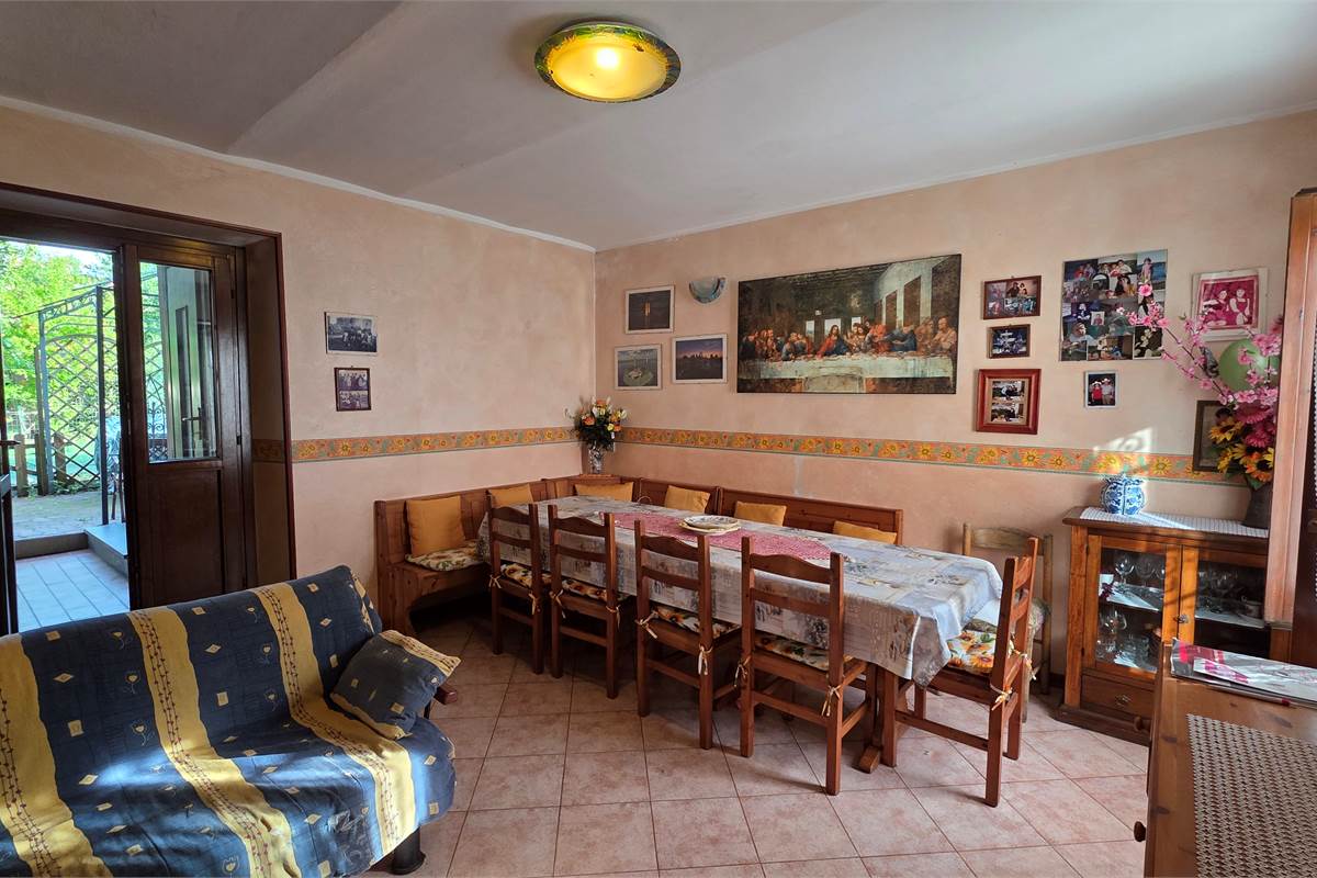 Villa a schiera a Dormelletto 