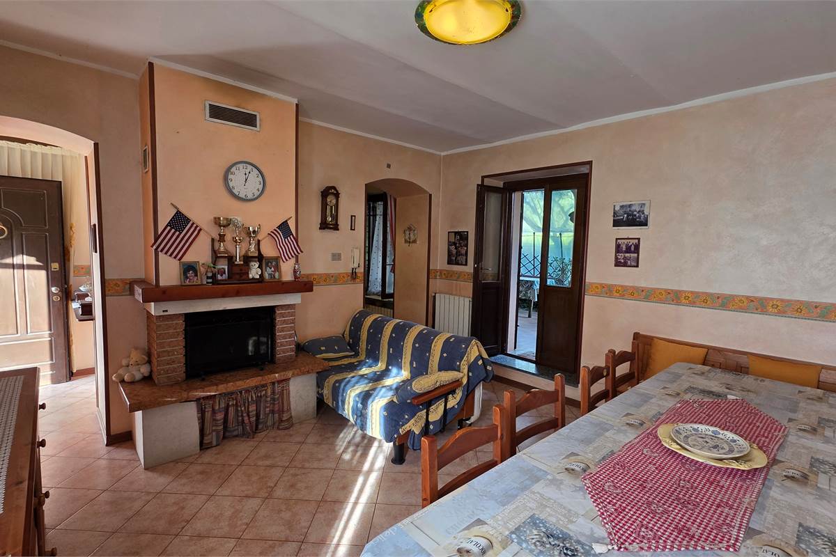 Villa a schiera a Dormelletto 