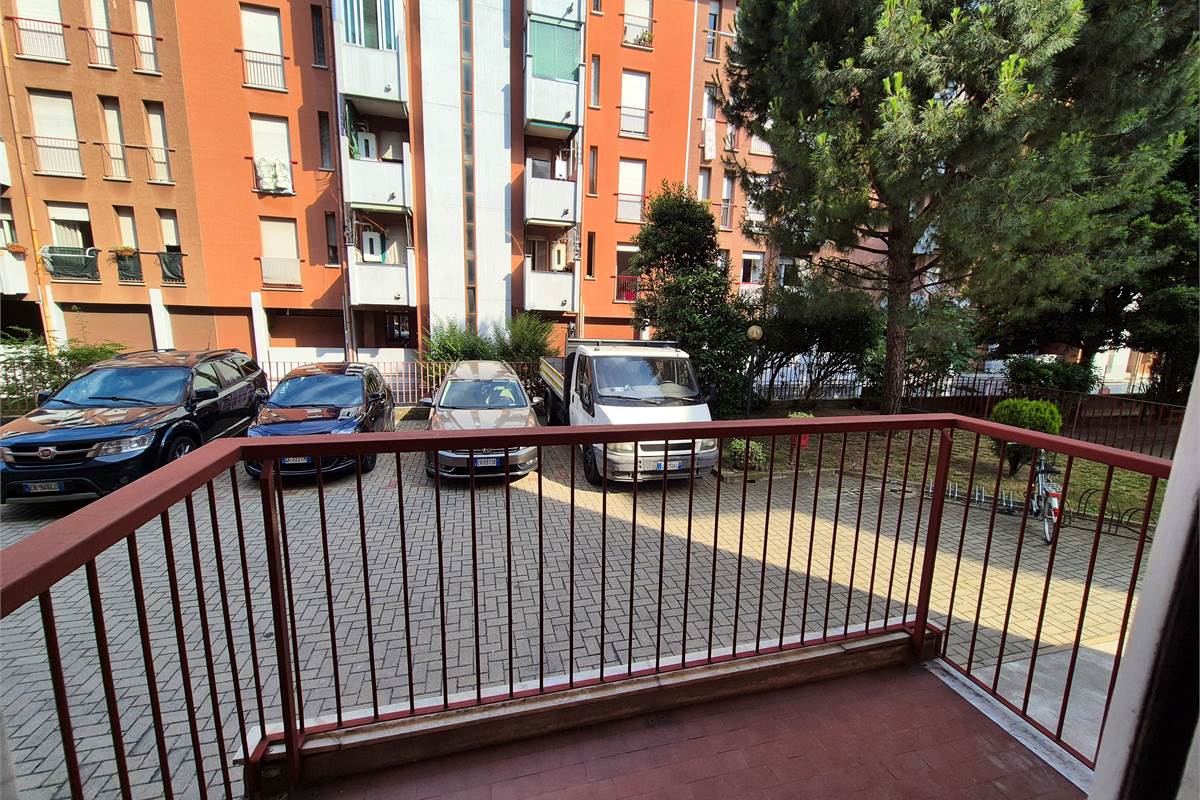 Trilocale con cantina a Nerviano