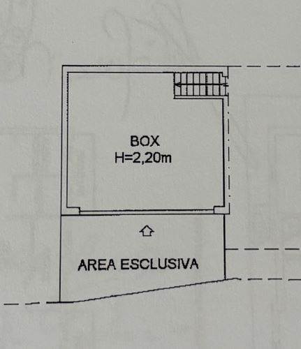 Villa Singola a Lonate Ceppino - Una Soluzione Abitativa Ideale per Famiglie Numerose
