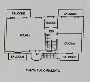 Villa Singola a Lonate Ceppino - Una Soluzione Abitativa Ideale per Famiglie Numerose