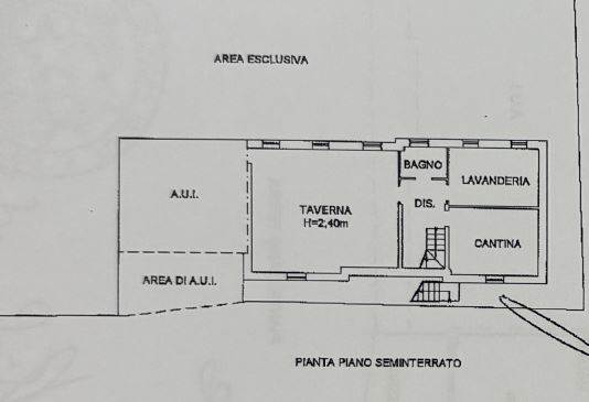 Villa Singola a Lonate Ceppino - Una Soluzione Abitativa Ideale per Famiglie Numerose