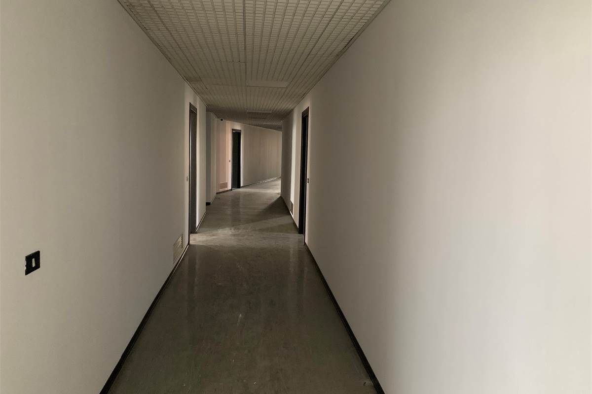 Grande ufficio direzionale a Cantu'