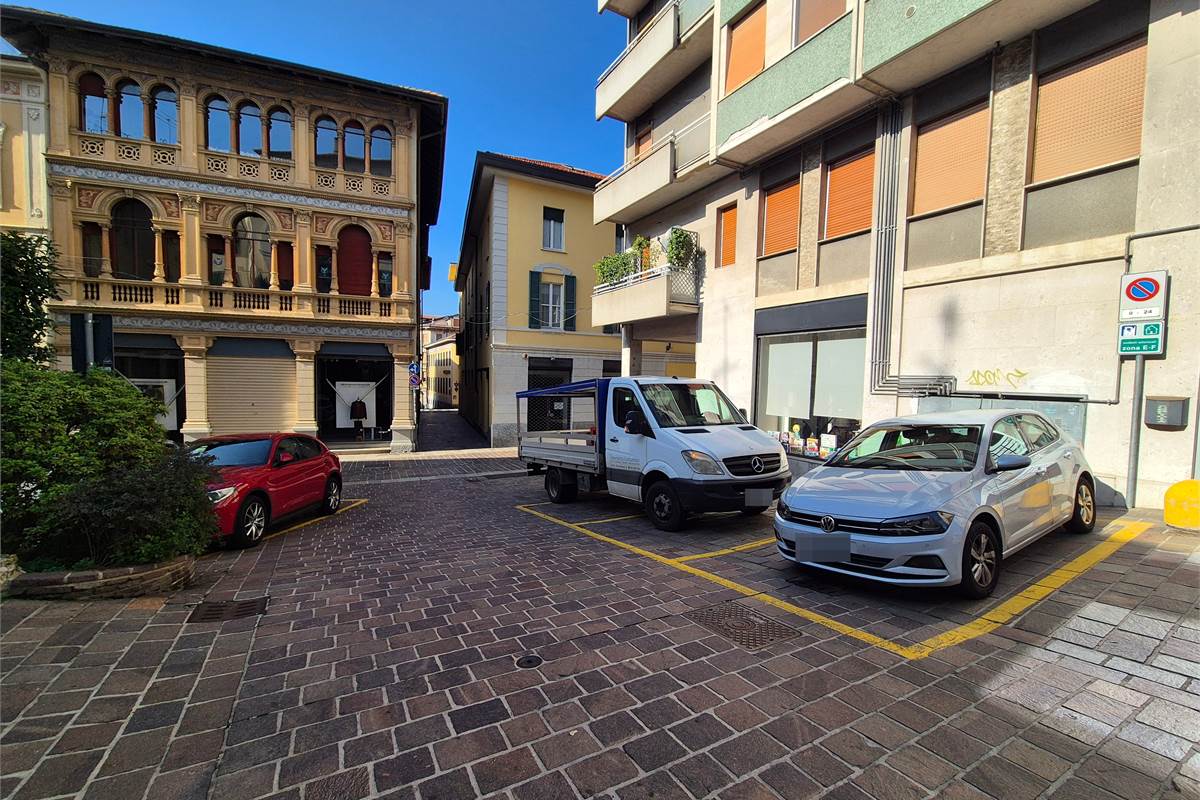 Trilocale in Piazza a Cantù