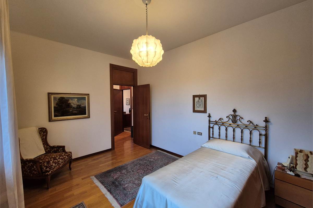 Trilocale in Piazza a Cantù