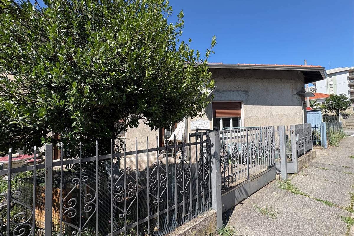 Porzione di casa indipendente a Busto Arsizio