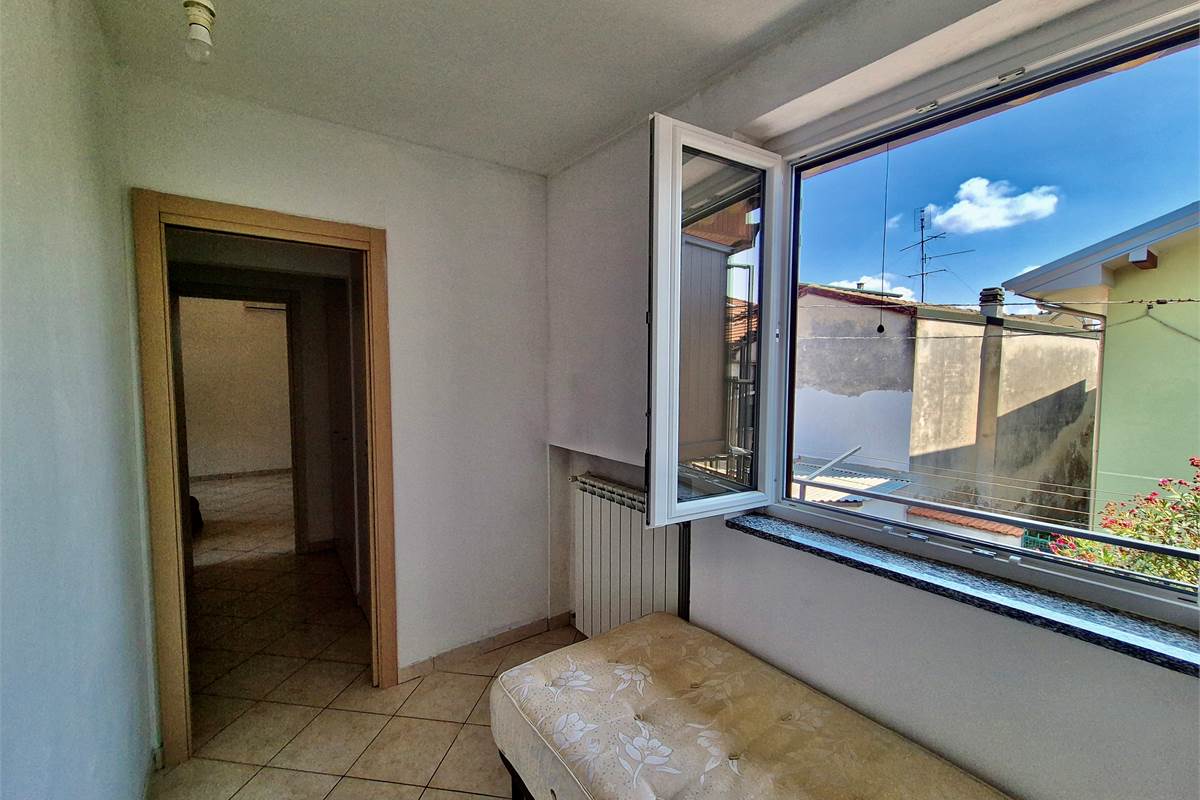 Fagnano Olona ottimo investimento! Bilocale in corte con cantina