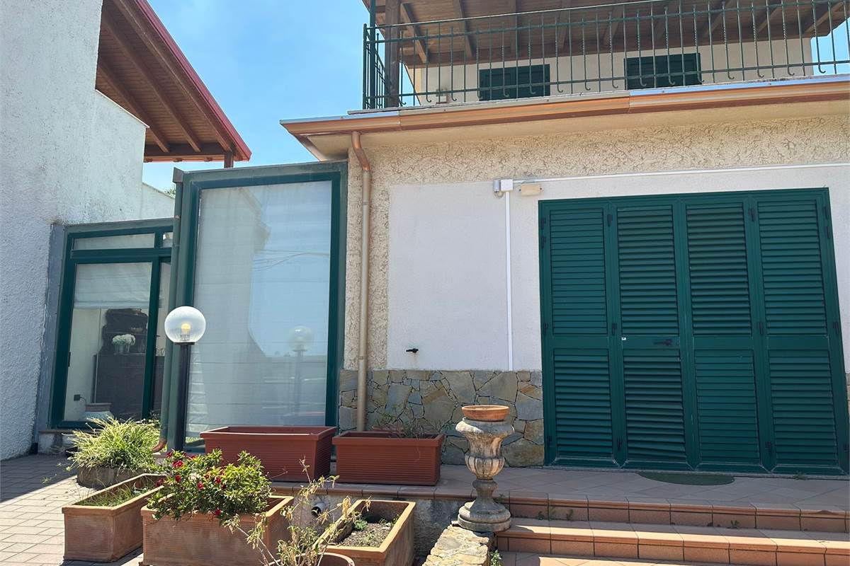 Villa indipendente con piscina 