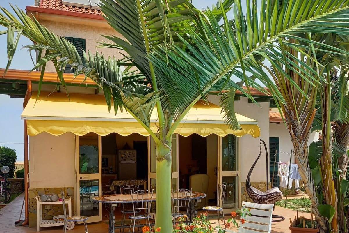 Villa indipendente con piscina 