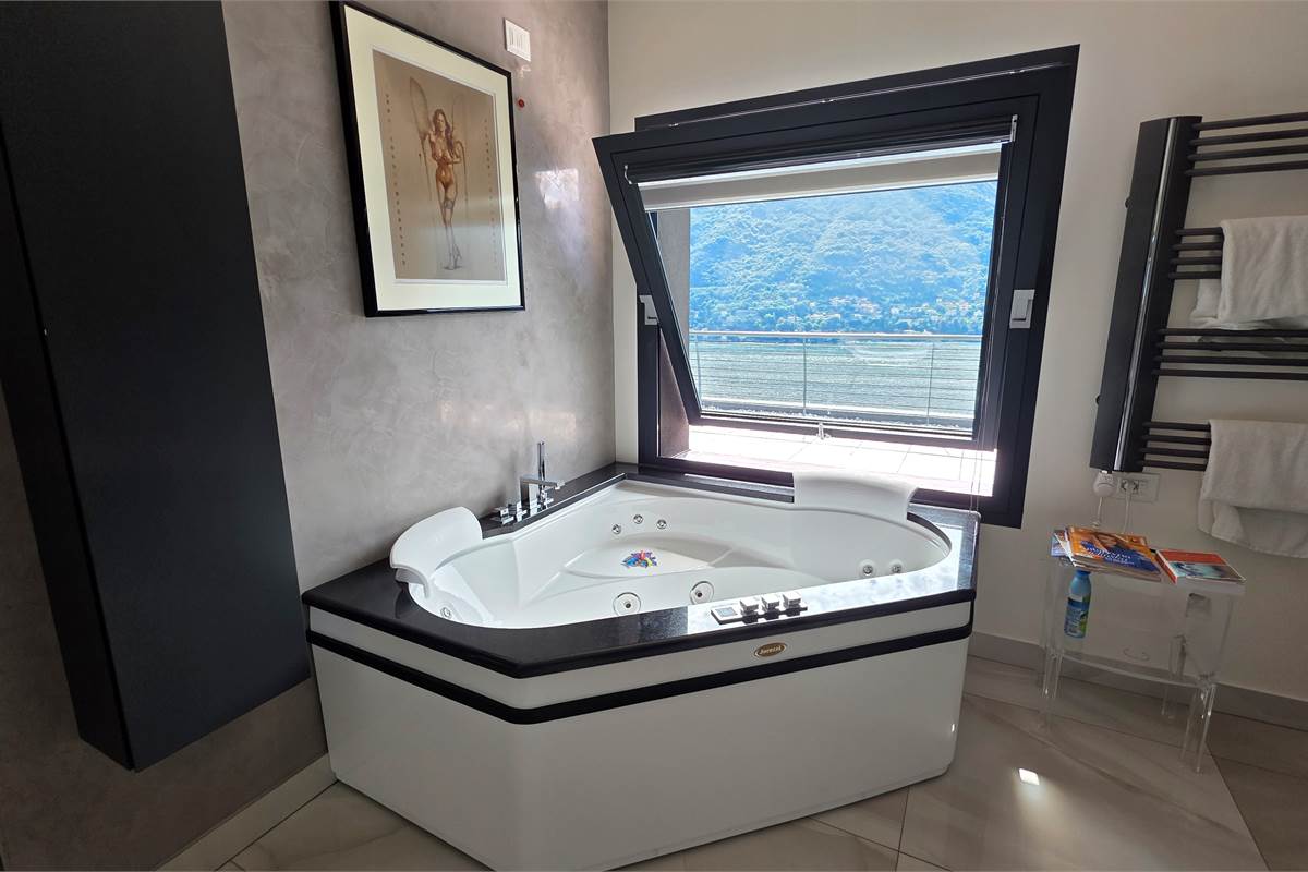 Appartamento di LUSSO sul lago di Como