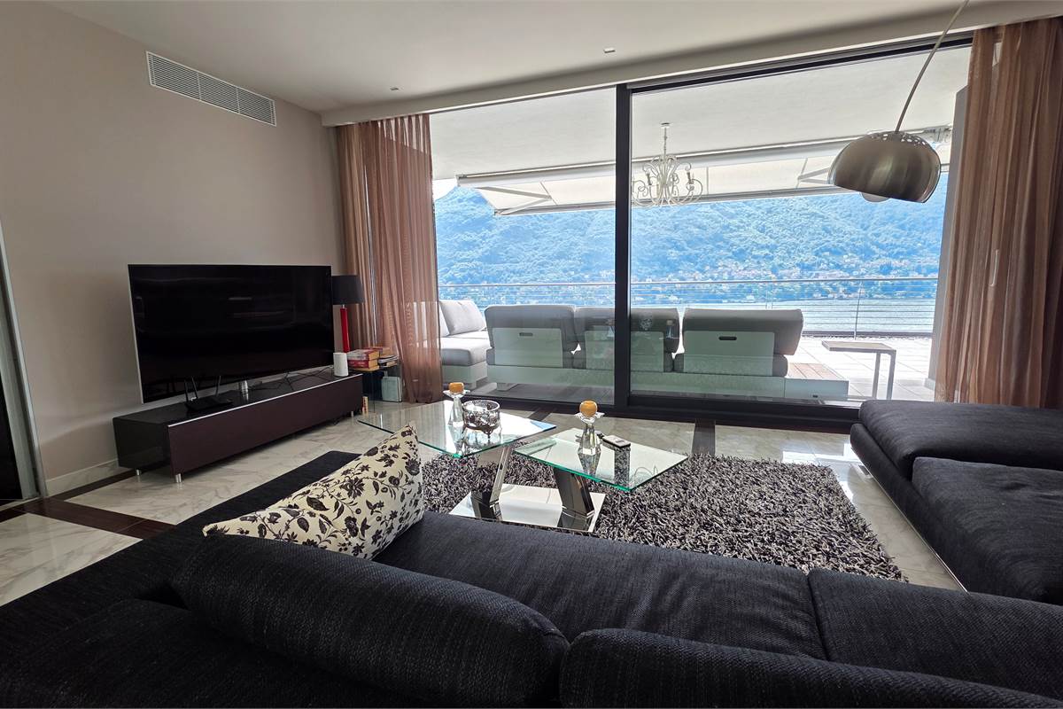 Appartamento di LUSSO sul lago di Como