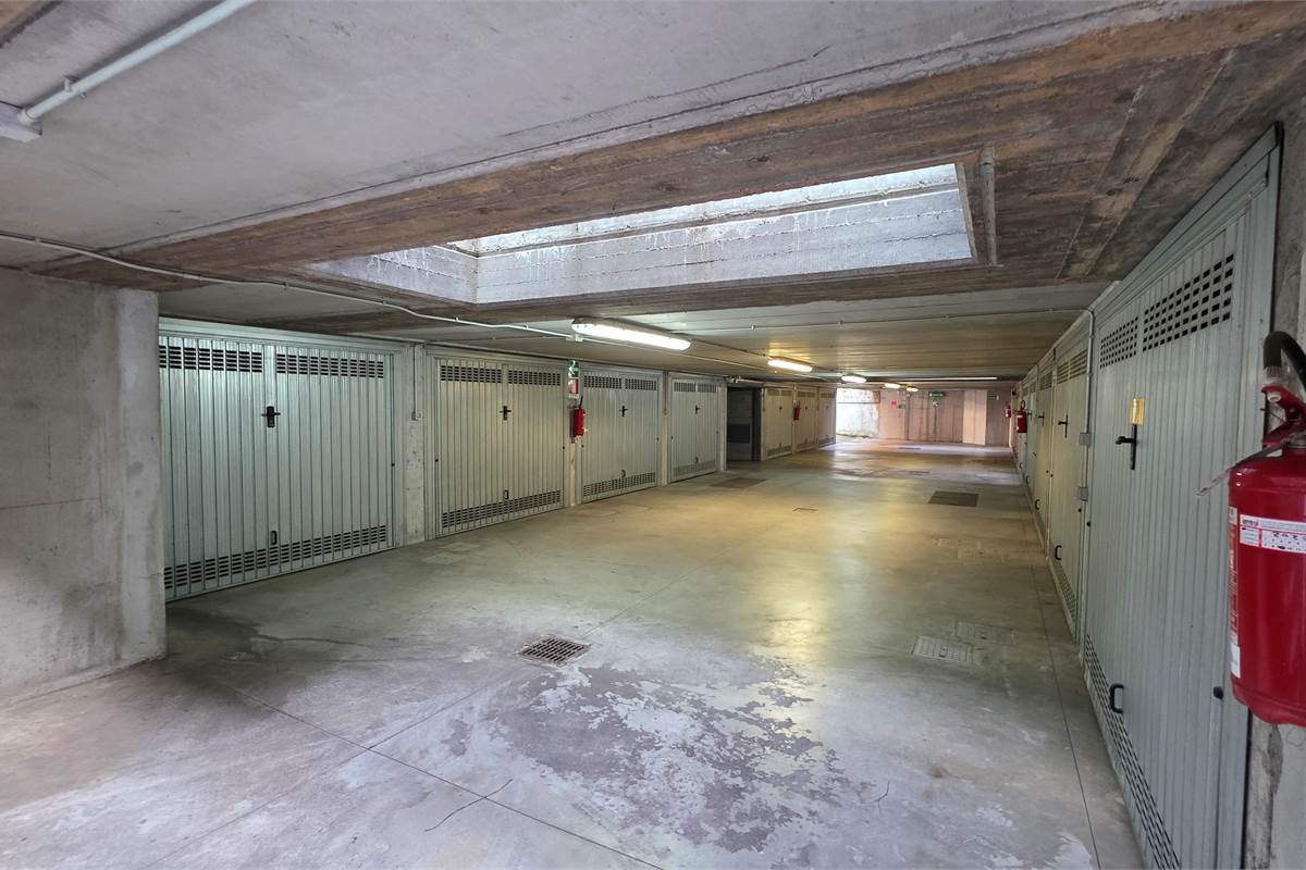 Bilocale con box triplo a Limido Comasco