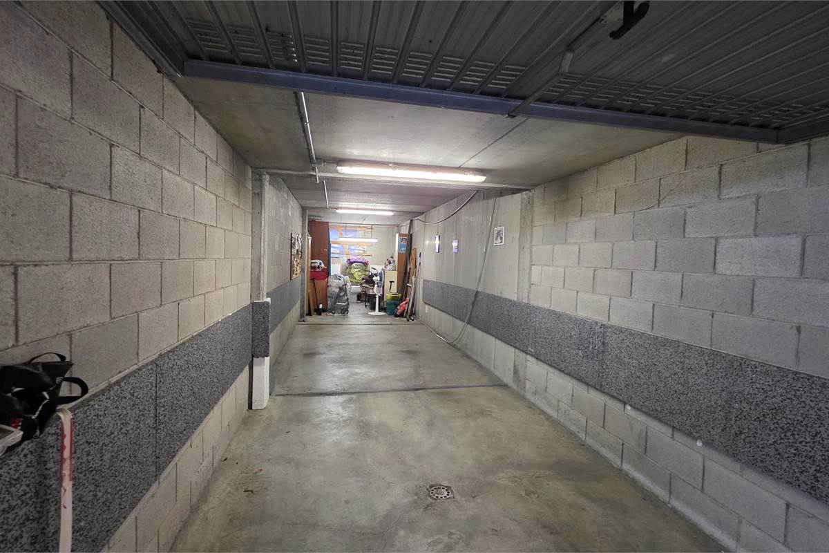 Bilocale con box triplo a Limido Comasco