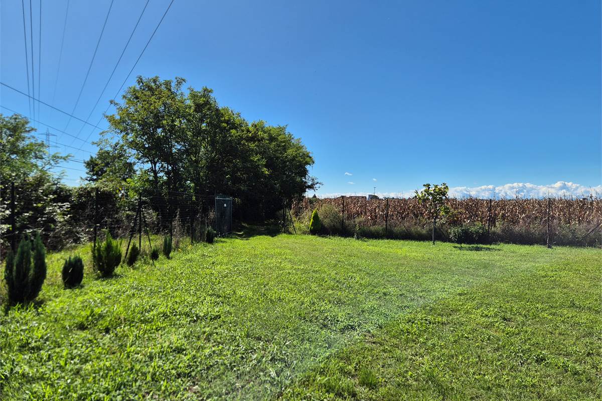 Terreno agricolo recintato a Ceriano Laghetto