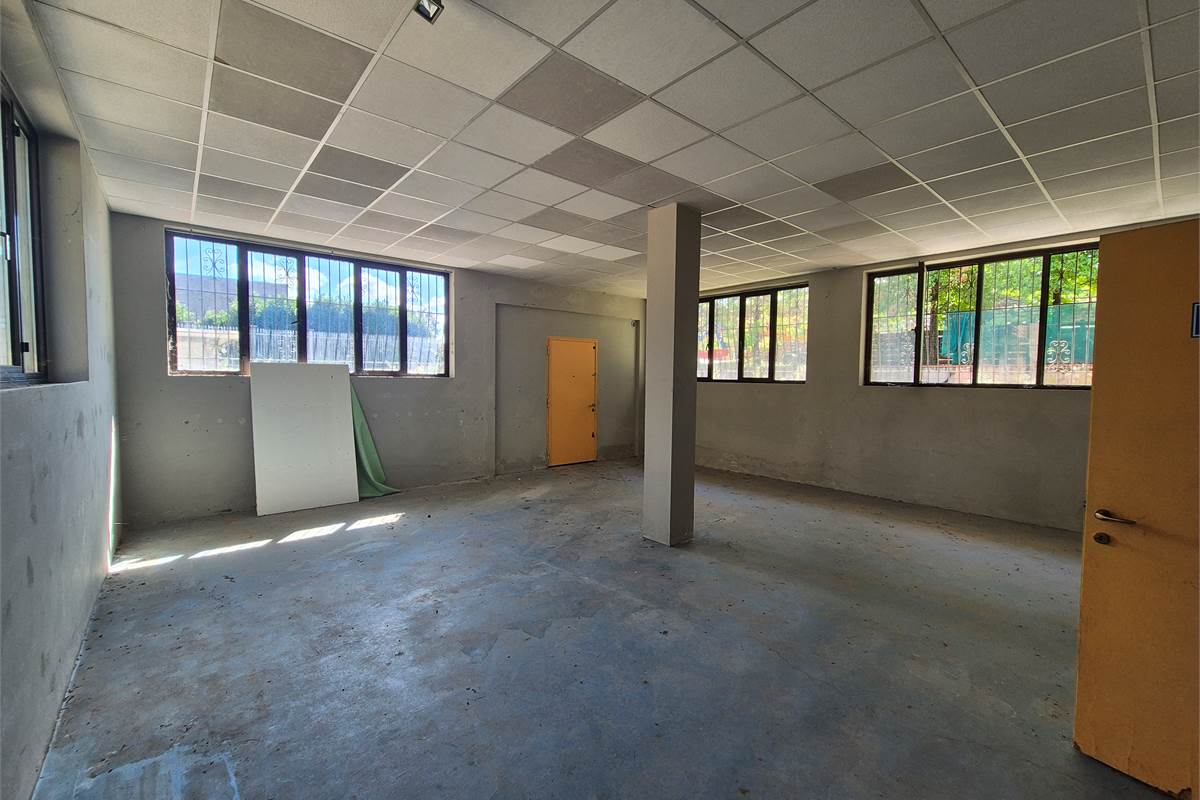 Casa indipendente con due appartamenti 