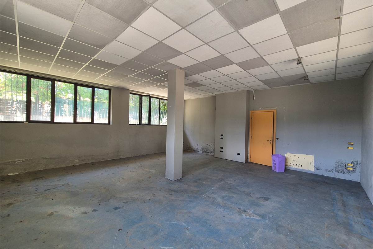 Casa indipendente con due appartamenti 