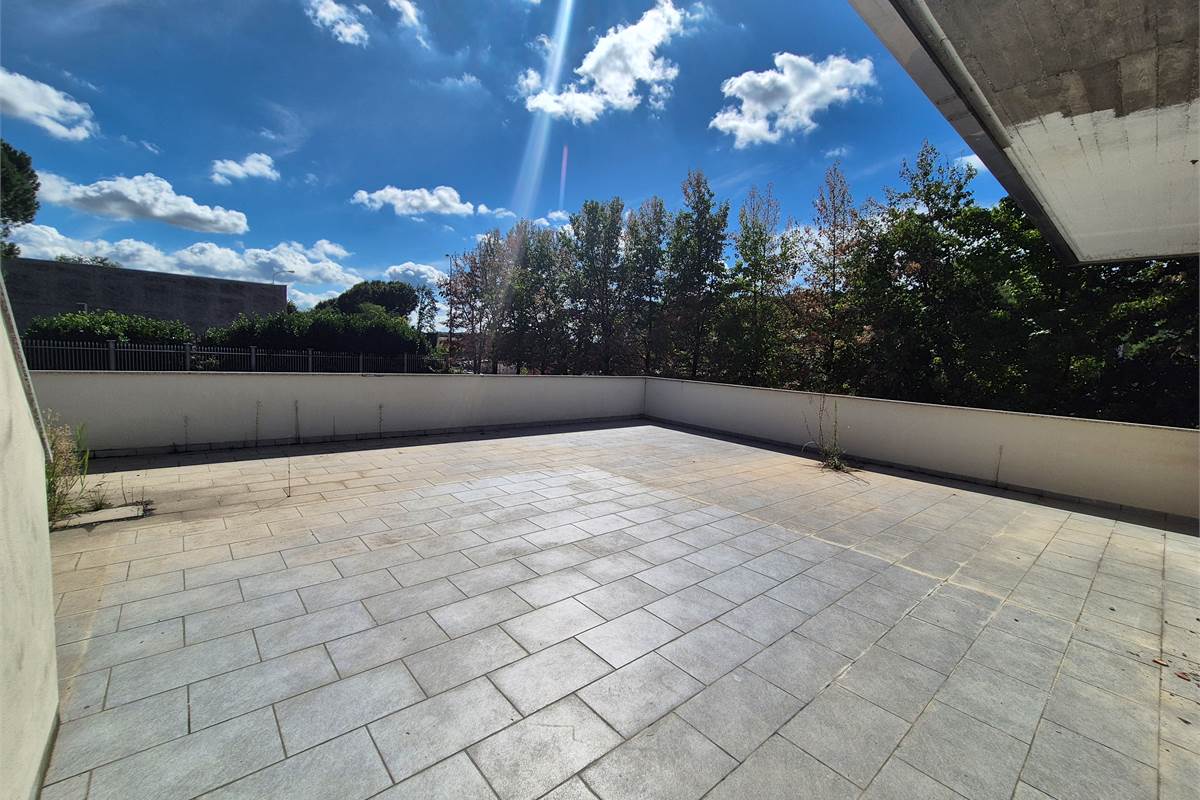 Casa indipendente con due appartamenti 