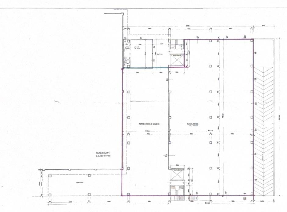 Capannone ad uso industriale in locazione