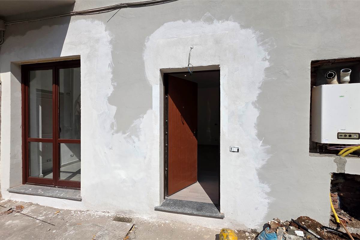 Ampio Bilocale appena ristrutturato a Tradate 