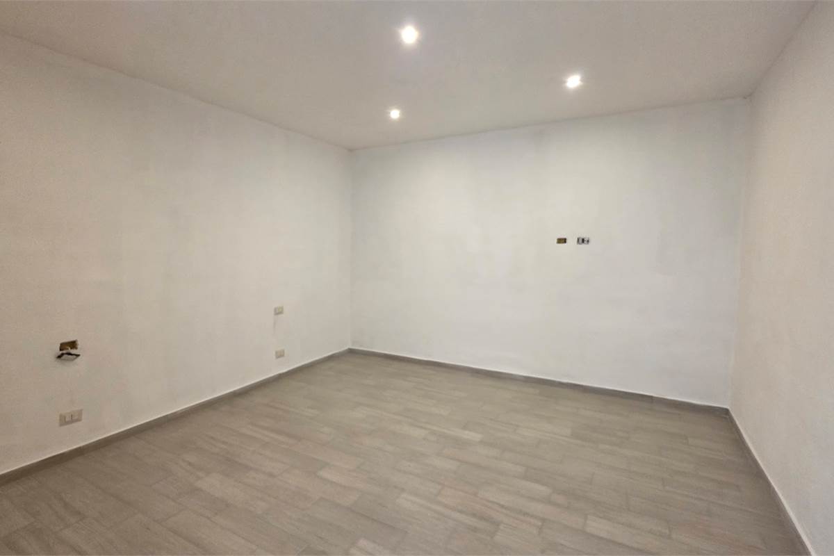 Ampio RUSTICO con bilocale a Tradate