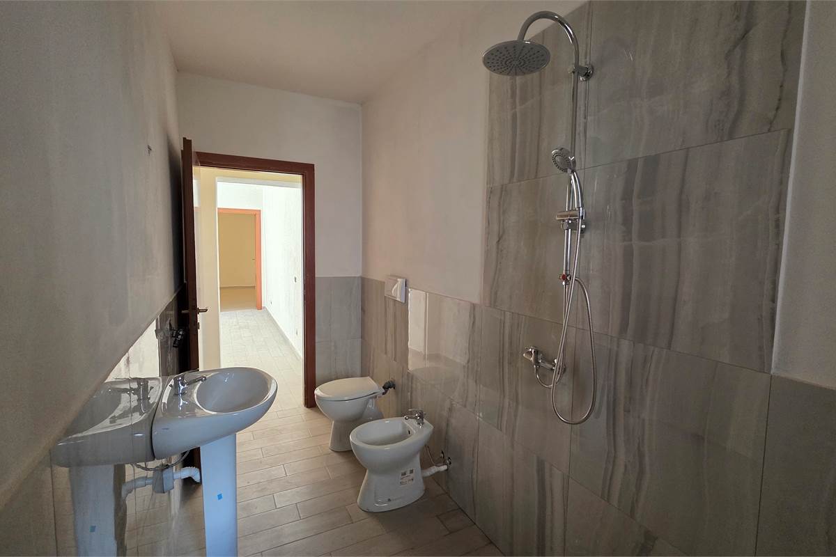 Ampio RUSTICO con bilocale a Tradate