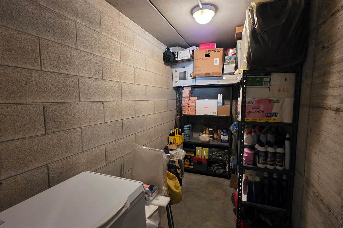 Ampio Bilocale su due livelli con terrazzo a Lomazzo 