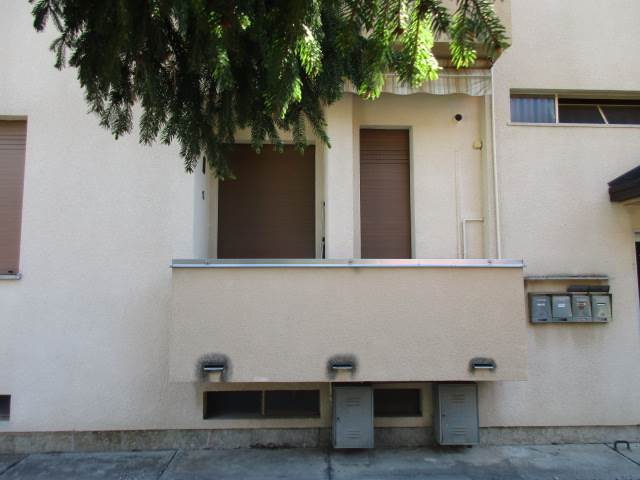 Bilocale con posto auto e garage a Cirimido 