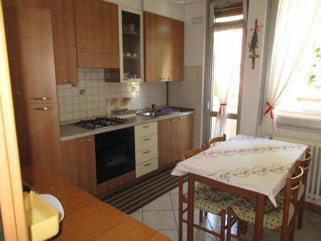 Bilocale con posto auto e garage a Cirimido 