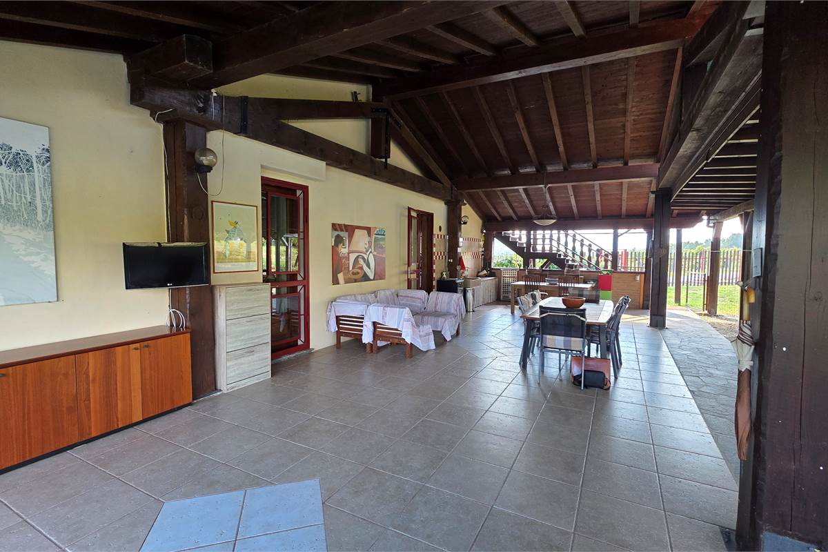 Villa singola a CASTANA 