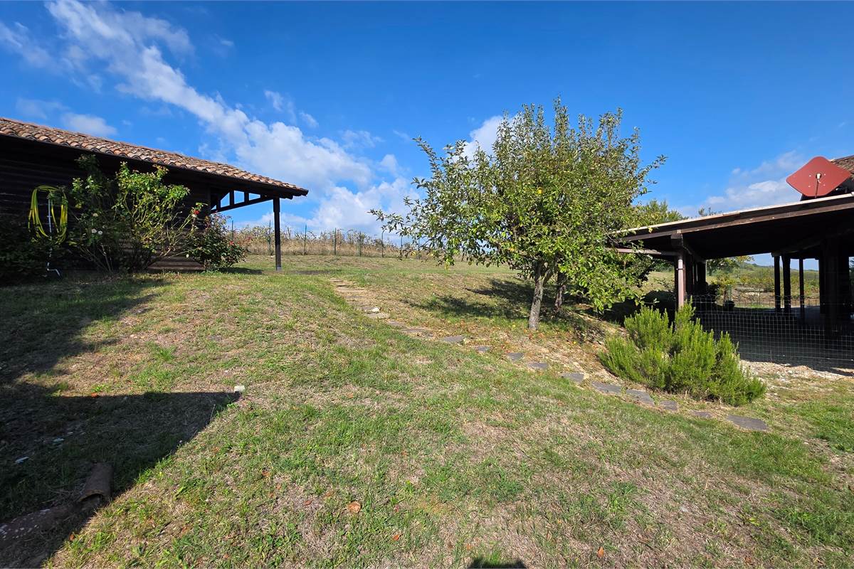 Villa singola a CASTANA 